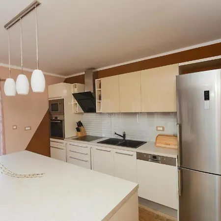 Luxury Near Bacvice Apartman