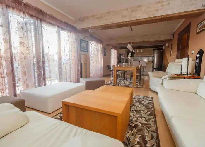 Luxury Near Bacvice *